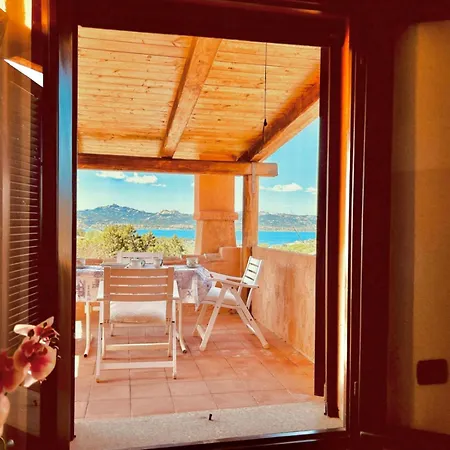Holiday home Vistamare F